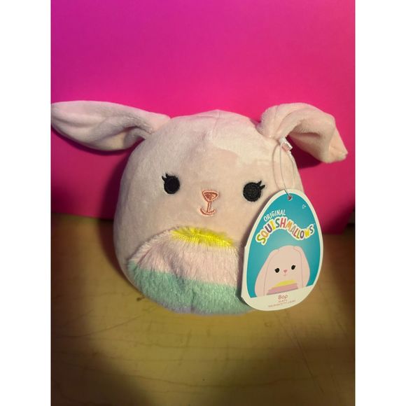 Bop 5" Squishmellow NWT Great for easter - Picture 1 of 1